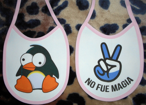 Imagen 2 de 5 de Combo X2 Baberos Kirchneristas Peronistas Pingüinos