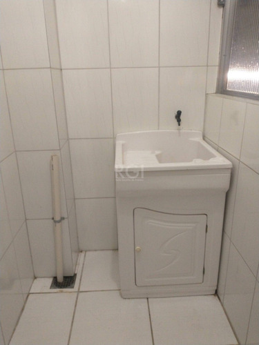 Apartamento Em Camaquã Com 2 Dormitórios - Mt6648