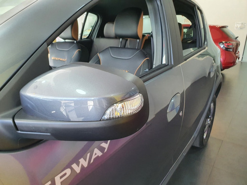 Imagen 3 de 17 de Renault Sandero Stepway Intense 2023 M