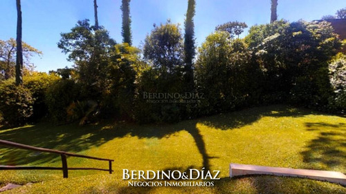 Exclusiva Y Hermosa Casa Ideal Para Vivir Todo El Año En Punta Del Este- Ref: 364