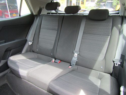 Imagen 14 de 15 de Kia Stonic Zenith Hibrido 1.0 Mod 2022