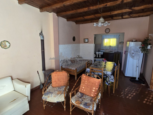 Casa En Venta 3 Ambientes - Santa Clara Del Mar, Con Departamento Al Fondo