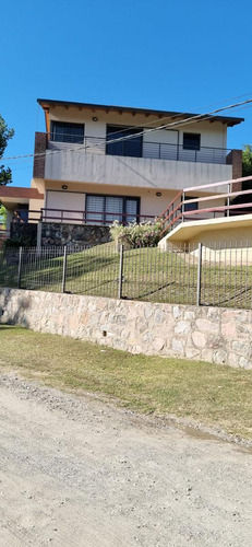 Casa En Venta En Playas De Oro Villa Carlos Paz , Escritura , Apto Crédito Hipotecario