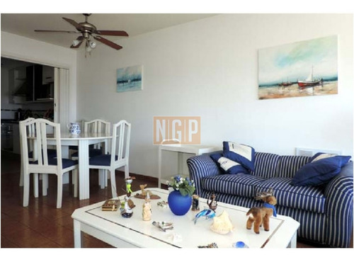 Sobre Mansa Apartamento - Ref: 15429