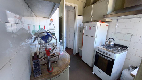 Imagen 9 de 11 de Venta De Apartamento De 2 Dormitorios En Centro De Montevideo
