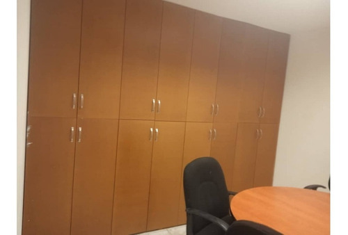 Imagen 6 de 9 de Alquilo Local Comercial Cc. Galeno Center.