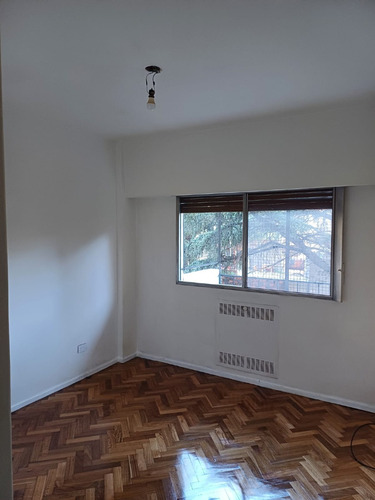3 Ambientes Con Balcón, Baulera Y Cocina Comedor Caballito Dueño Directo A Metros Del Subte A