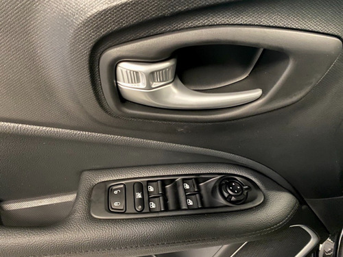 Fiat Toro 1.8 170 E-torq Evo Freedom At6