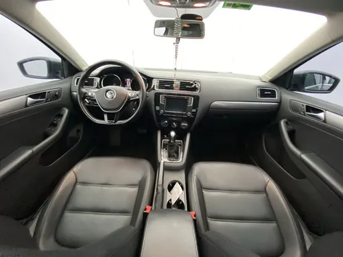 Volkswagen Jetta Highline