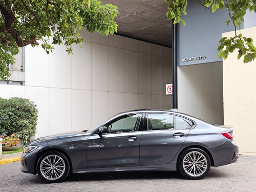 BMW Serie 3 3.0 330i Sedan Sport Line 252cv