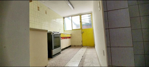 Venta Casa Plaza Ñuñoa 403m/156 M.5 Dorm. Metro Chile Españ