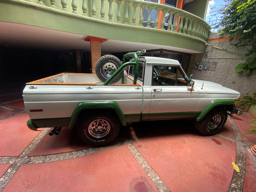 Pick Up Jeep J10 Honcho 1984 Automática 4x4