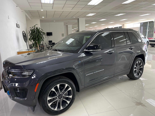 Jeep Grand Cherokee Overland Phev