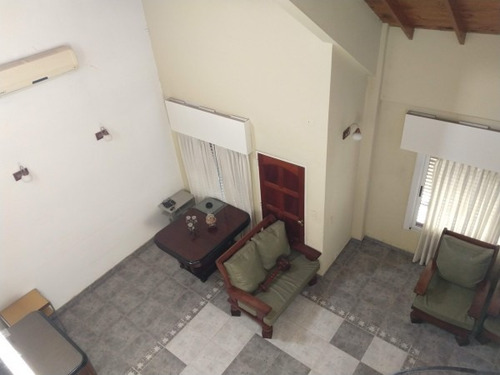 Venta Casa 4 Ambientes Con Parque En Morón