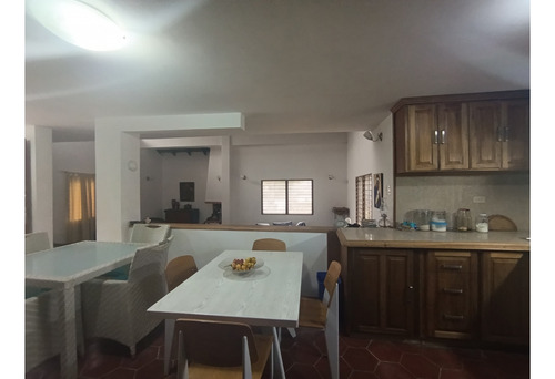Se Vende Casa En Altos Las Delicias. V22-013ade-rmar