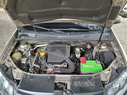 Renault Logan 1.6 Life