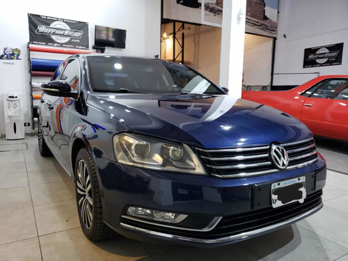 Imagen 3 de 14 de Passat Blindado Rb3