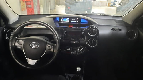 Imagen 7 de 15 de Totota Etios Xs Nuevo 75.000 Km Mca A#1