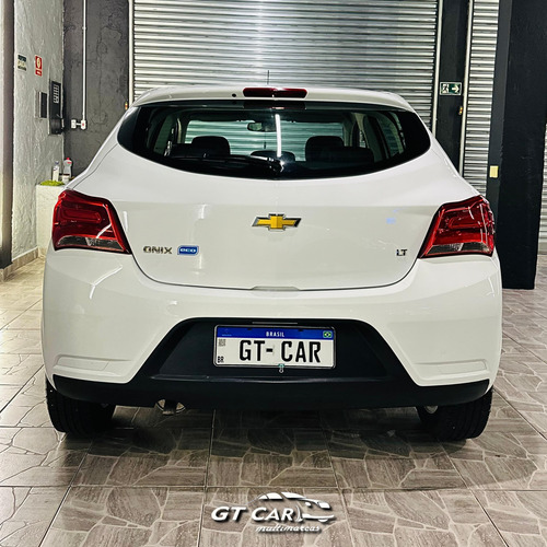 Chevrolet Onix 1.0 Lt 5p