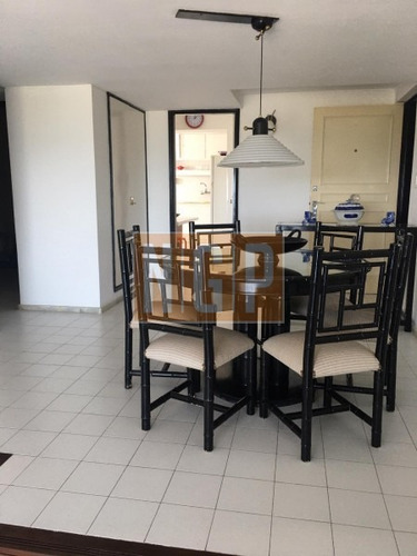 Apartamento En Roosevelt, 3 Dormitorios *-ref:17233