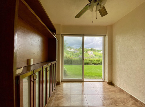 Departamento En Venta En Lomas De Atzingo, Cuernavaca