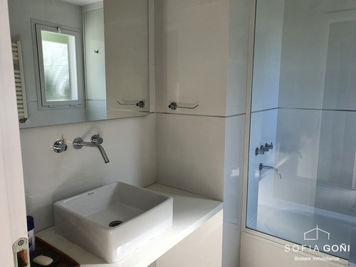 Imagen 22 de 27 de Espectacular Casa En Residencial 1 - Muy Cerca De La Playa!!
