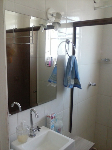 Imagem 2 de 13 de Apartamento Residencial 2d Na Rua Guilherme Alves - 717