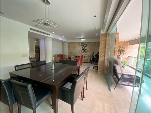 Venta De Apartamento Campo Alegre. 4hab+s/4baños+s/4p
