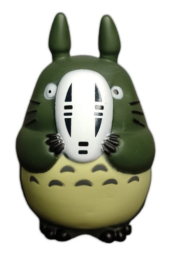 Figura Totoro Con Mascara 13cm Estudio Ghibli