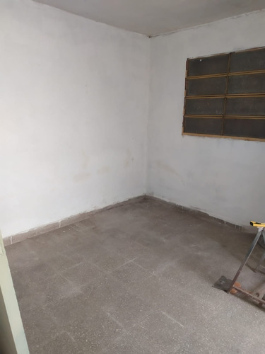 Imagen 9 de 22 de Local + Galpon/deposito En Venta. Sobre Av. Sabattini 4300, Zona Ideal.