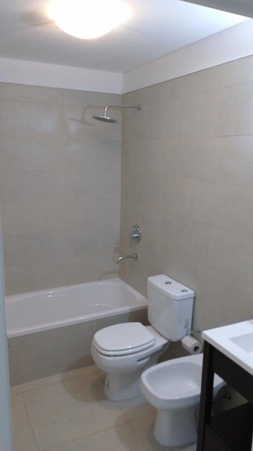 Imagen 10 de 22 de Monoambiente Con Jardín En Venta En Villa Del Lago, Pilar