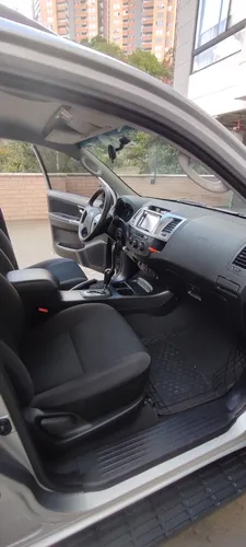 Toyota Fortuner 2.7l 4x2