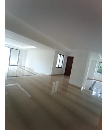 Apartamento En Venta Los Balsos