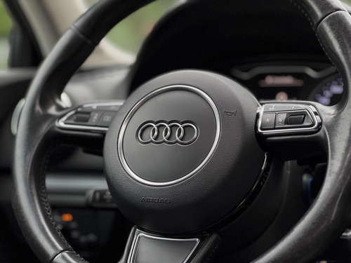 Audi A3 Sedan 2.0 Tfsi Ambition S-tronic 4p