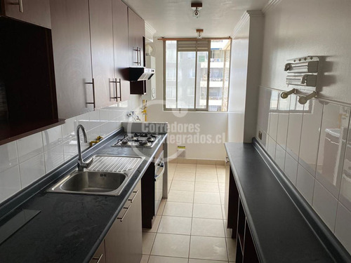 Como Nuevo, 3d-2b En Prestigioso Condominio Terramar