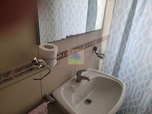 Imagen 6 de 8 de Apartamento 2 Dormitorios Torre Maldonado/maldonado Centro