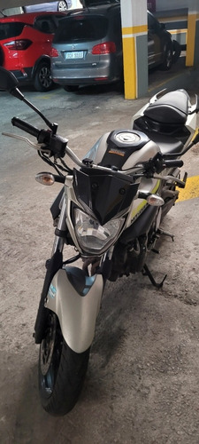 Imagen 2 de 4 de Yamaha Mt03