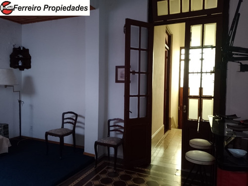 Imagen 18 de 30 de Casa Ph Pocitos Venta Al Frente 4 Dormitorios Cocina Baño Pallier Comedor Patio Buhardilla Y Azotea