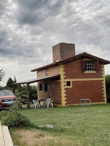 Cabaña En Barrio Valenti