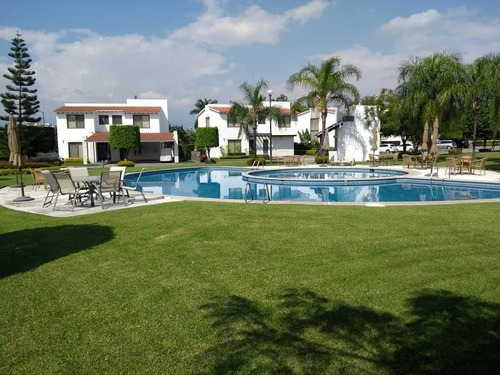 Imagen 1 de 14 de Preciosa Casa En Renta En Paraiso Country Club
