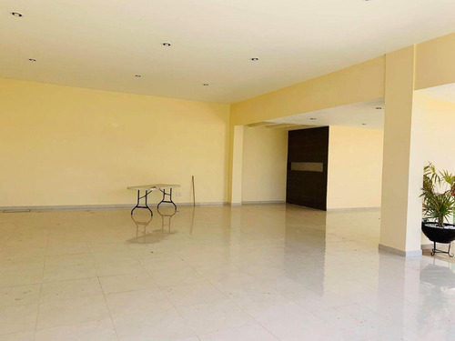 Local Comercial En Renta En Los Arcos, Irapuato, Guanajuato