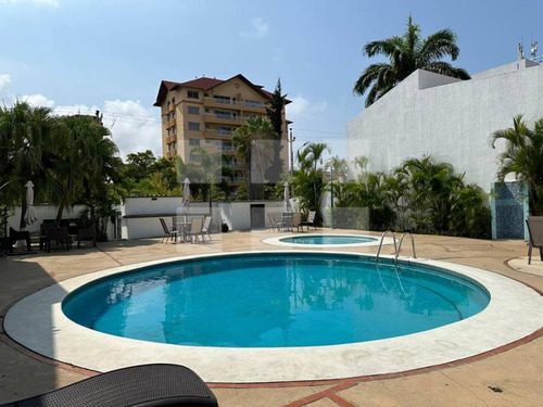 En Venta Acogedor Twonhouse En La Cuidad De Lecheria Estado Anzotegui