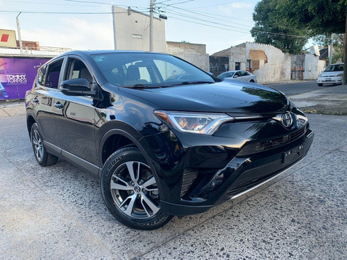 Imagen 3 de 15 de Toyota Rav4 2018 Xle 4wd At