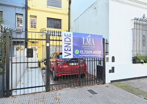 Tríplex 4 Ambientes En Villa Devoto Cochera/ Patio/ Play Room / Parrilla Apto Crédito Hipotecario.