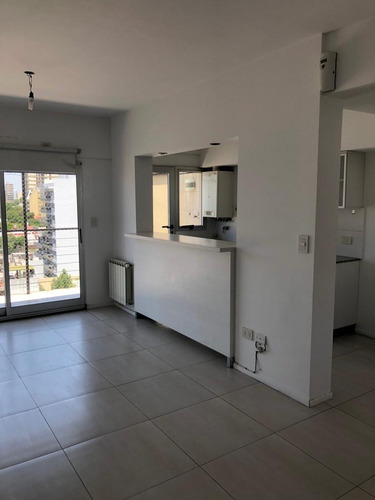 Alquiler! 2 Ambientes Con Cochera Y Amenities Franklin 2400 - Flores