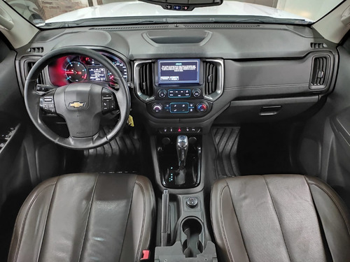 Imagem 9 de 11 de Chevrolet S10 Hilux Ranger Toro L200