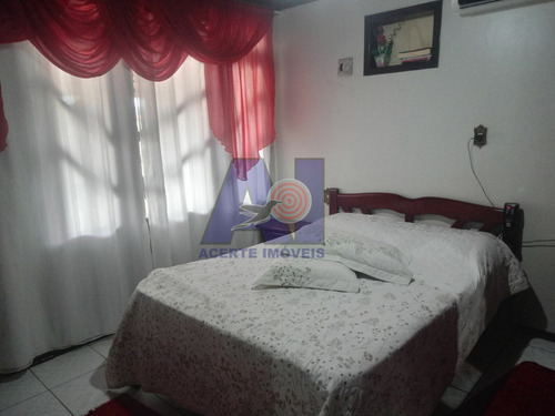 Imagem 11 de 17 de Casa À Venda No Bairro Comasa - Joinville/sc - 107