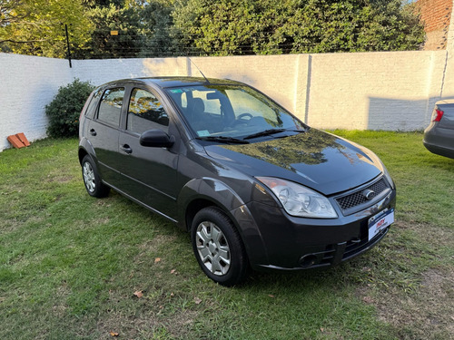 Ford Fiesta 1.6 Ambiente Plus