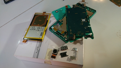 Xperia Z3 Compact Verde Para Peças. Na Caixa Completa.