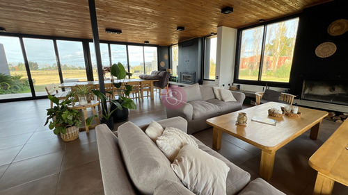 Casa En Venta En Haras El Malacate, Exaltación De La Cruz, G.b.a. Zona Norte